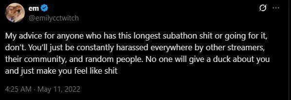 3年每一秒的人生！没有生活没有朋友只有直播j9平台连续直播超3万小时！这女孩公开过去(图9)