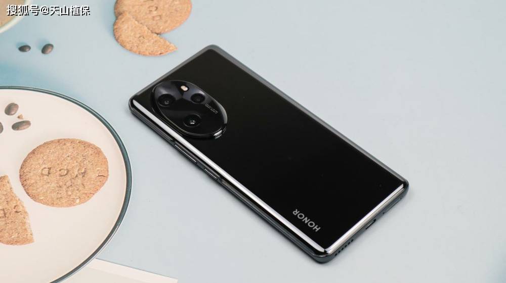 功能解析:次旗舰定位下的功能取舍九游会网站荣耀100 Pro红外(图5) 功能解析:次旗舰定位下的功能取舍九游会网站荣耀100 Pro红外(图5)