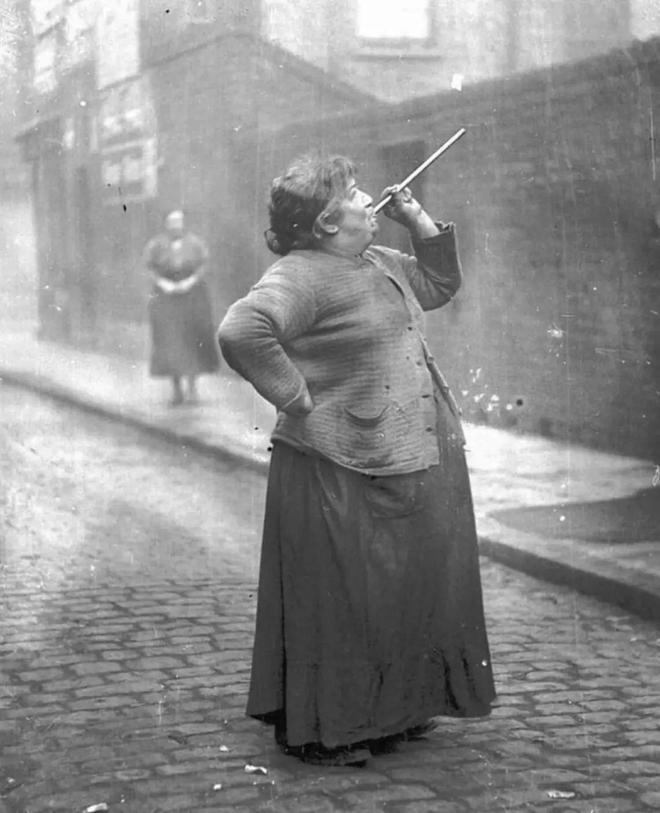 难弄到手的照片九游会网站极(图3)